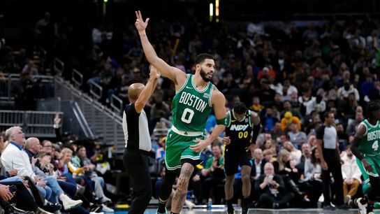 Karalis: Tatum shows his dominant closer side, but it's something he's willing to sacrifice for a bigger goal taken at BSJ Headquarters (Celtics)